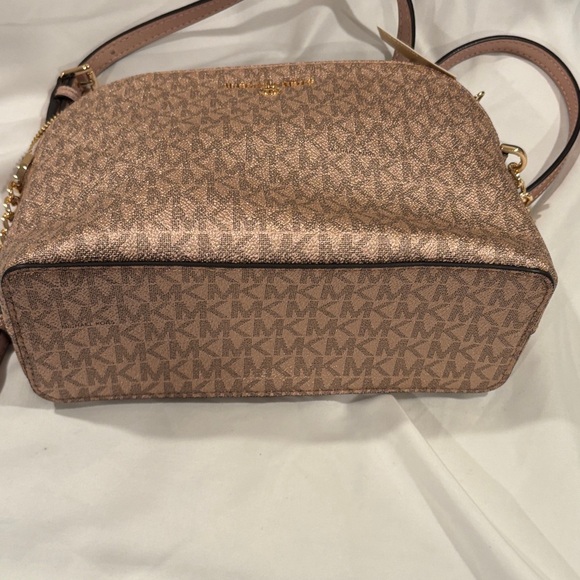 Michael Kors Tan Crossbody Bag with Gold Accents - Picture 10 of 11